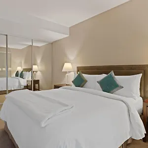 https://smr-champagne-ottawa.ottawa-hotel.net